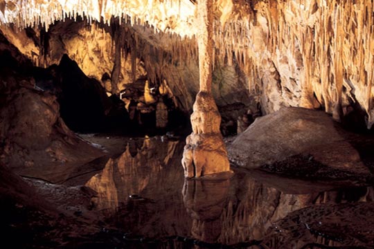 Хенцини - печера Рай